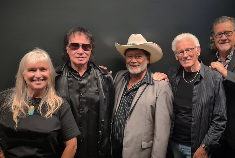 The Highwaymen are hitting the road Nelson App